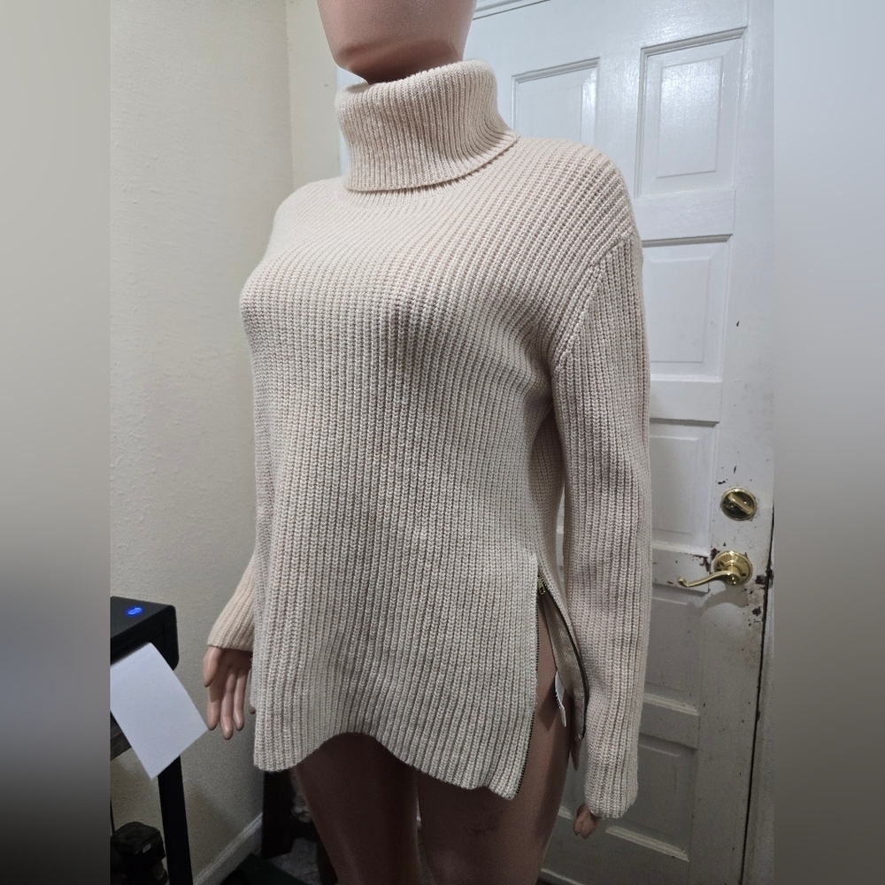 REISS ,Cozy Cream Turtleneck Sweater